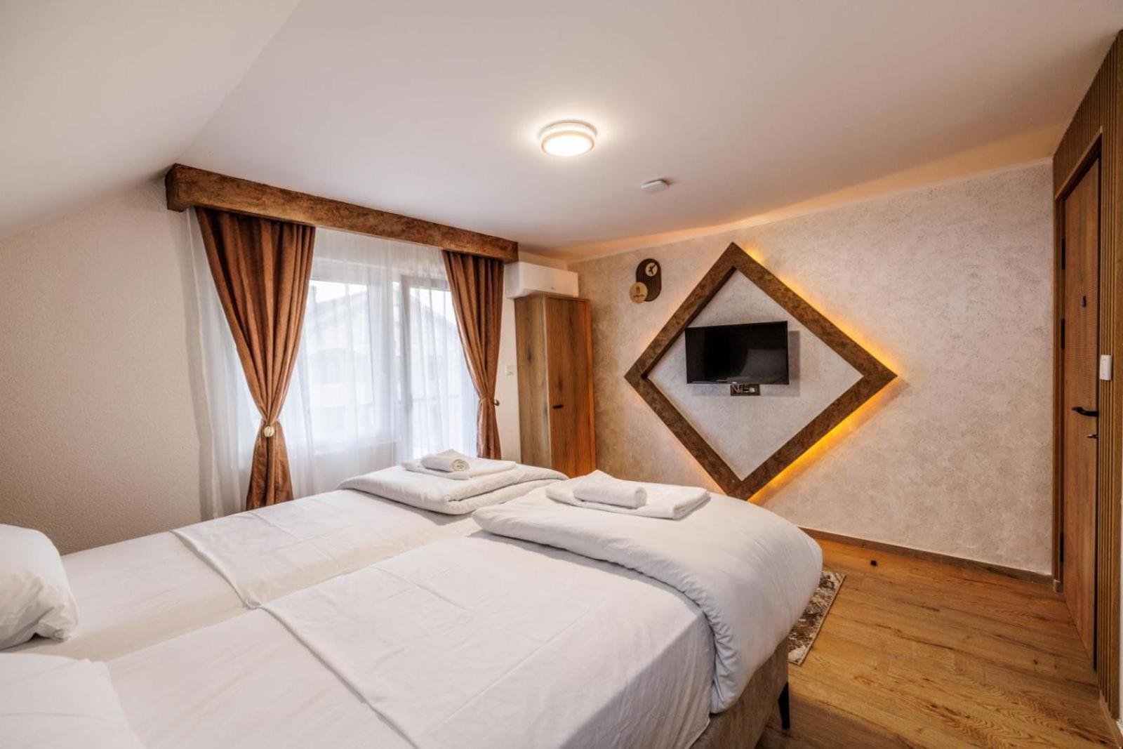 Hotel Mazijanik Nikšić Екстериор снимка