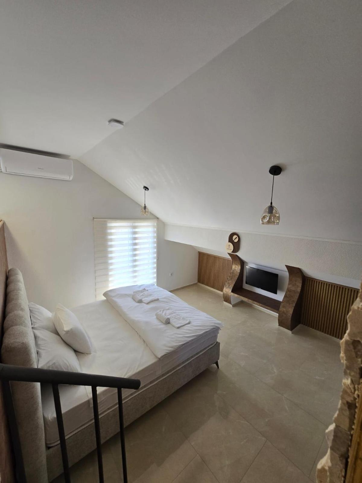 Hotel Mazijanik Nikšić Екстериор снимка